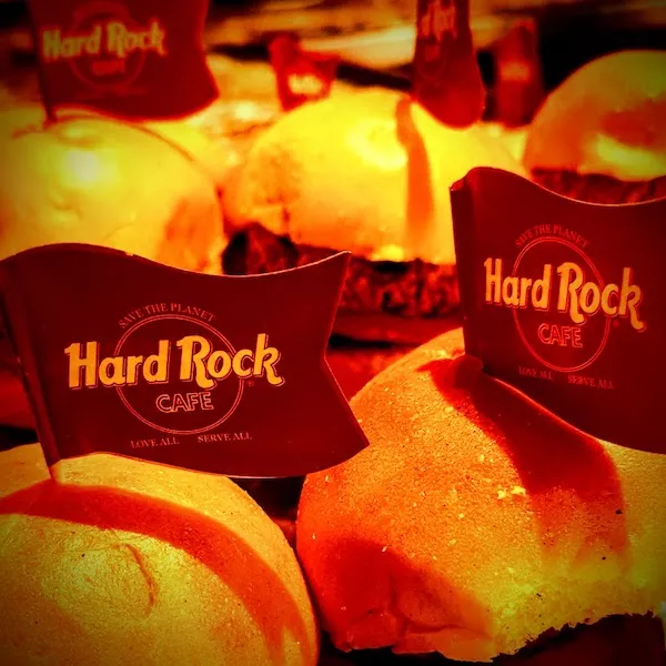God Save The Wine all'Hard Rock Cafe di Firenze